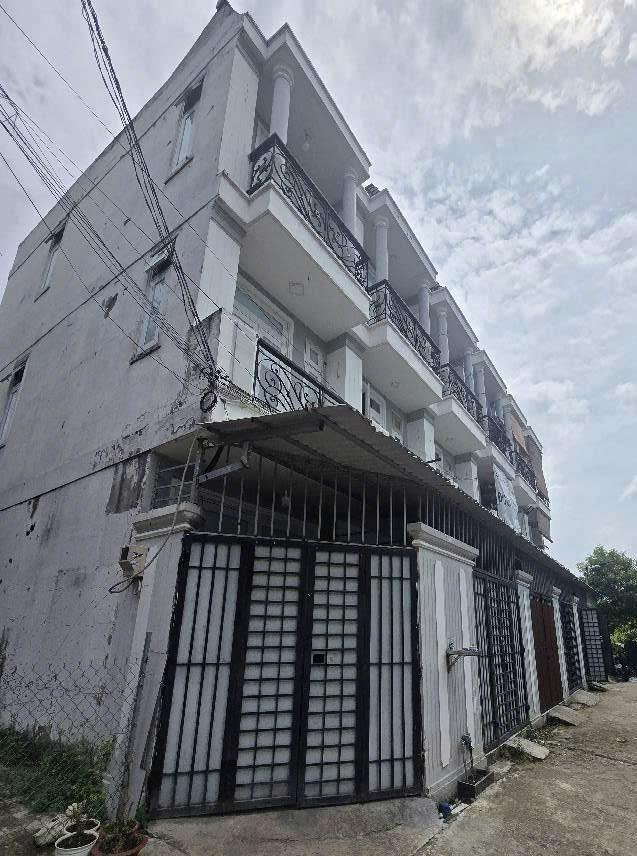 Nhà Phố Hiệp Bình Phước 200m² 17 Tỷ - Đầu tư sinh lời vượt trội!