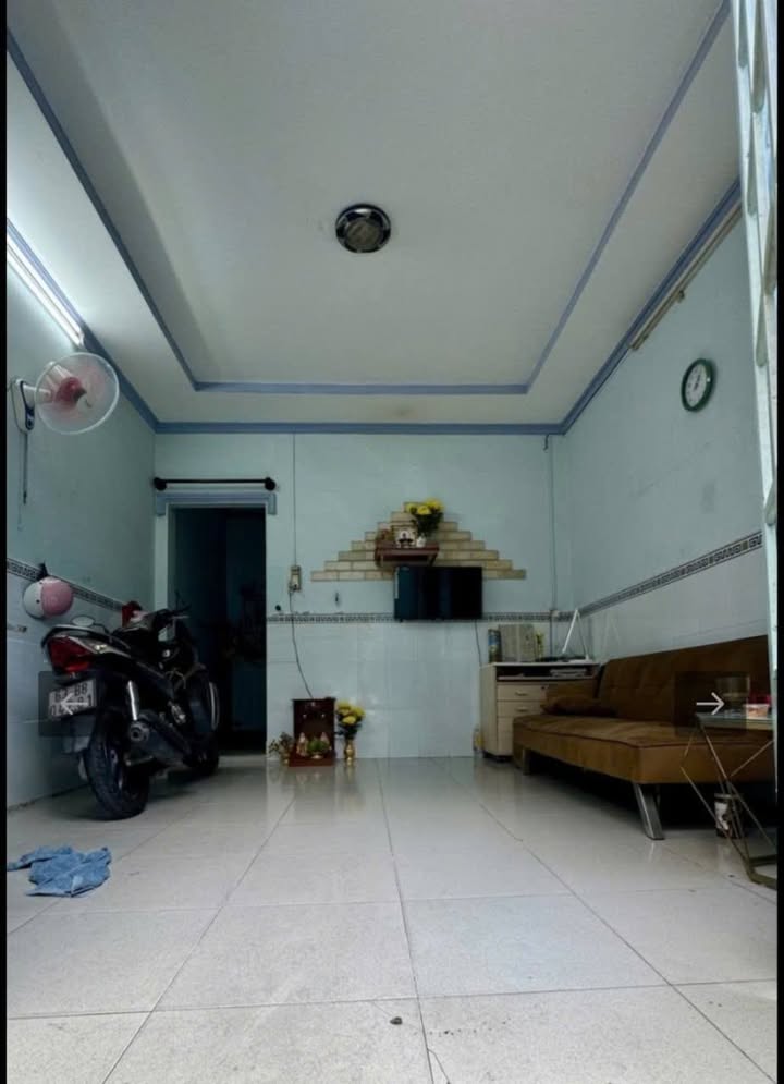 Nhà 2 Tầng Linh Tây Thủ Đức 30m² Sổ Hồng Riêng - Giá 3.05 Tỷ