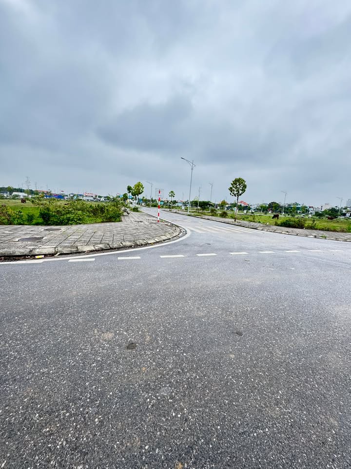 Đất Lô Góc Khu Công An Liêm Tiết 148.3m² - Sổ Đỏ Sẵn Sàng