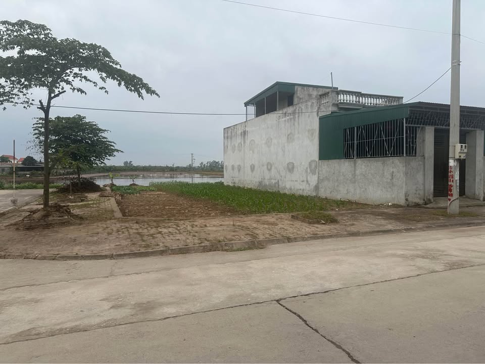 Bán Đất Thị Trấn Vương 119m² - 3 Mặt Tiền Đắc Địa, Giá 3 Tỷ