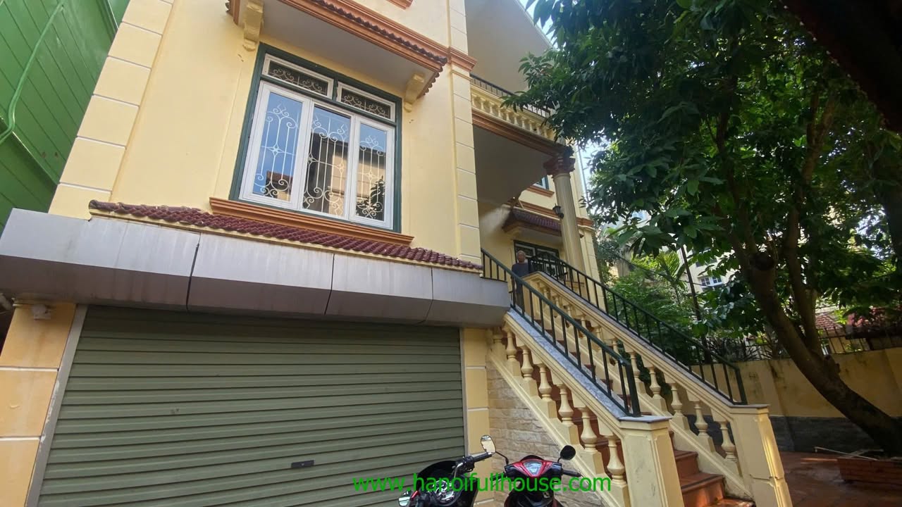 Biệt thự sân vườn Tô Ngọc Vân, 250m², 6PN - Giá 75.6 triệu/tháng