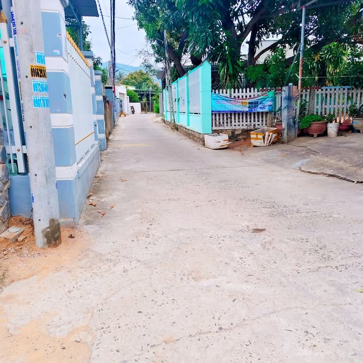 Bán đất Phường 7 Quận 8 115m² giá 1 tỷ - Sổ đỏ chính chủ