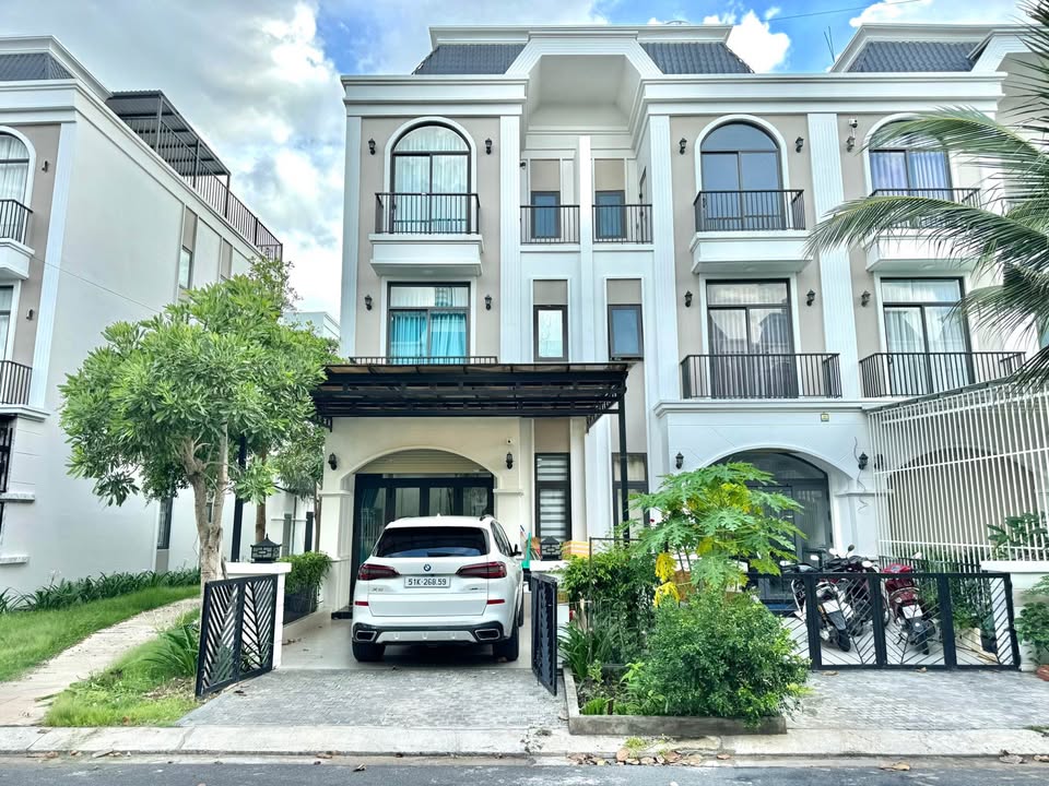 Cho thuê nhà Lavilla Green City Tân An, 3PN full nội thất - Sẵn sàng ở ngay