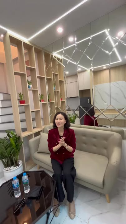 Nhà Riêng Hai Bà Trưng 20m² - Sổ đỏ chính chủ, sẵn sàng ở ngay!