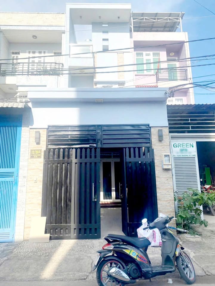 Nhà riêng Hóc Môn 92m² giá 13 triệu - Ô tô vào tận nhà!