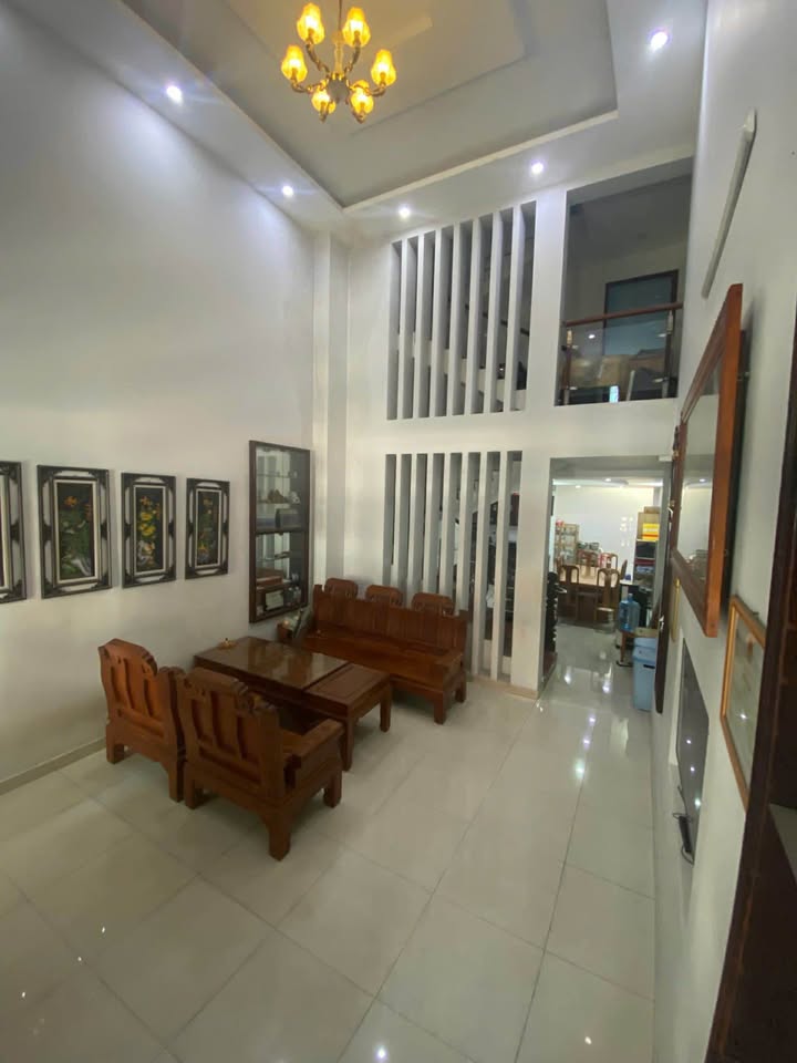 Nhà phố Phạm Văn Chiêu Gò Vấp 90m² - Sẵn sàng ở ngay!