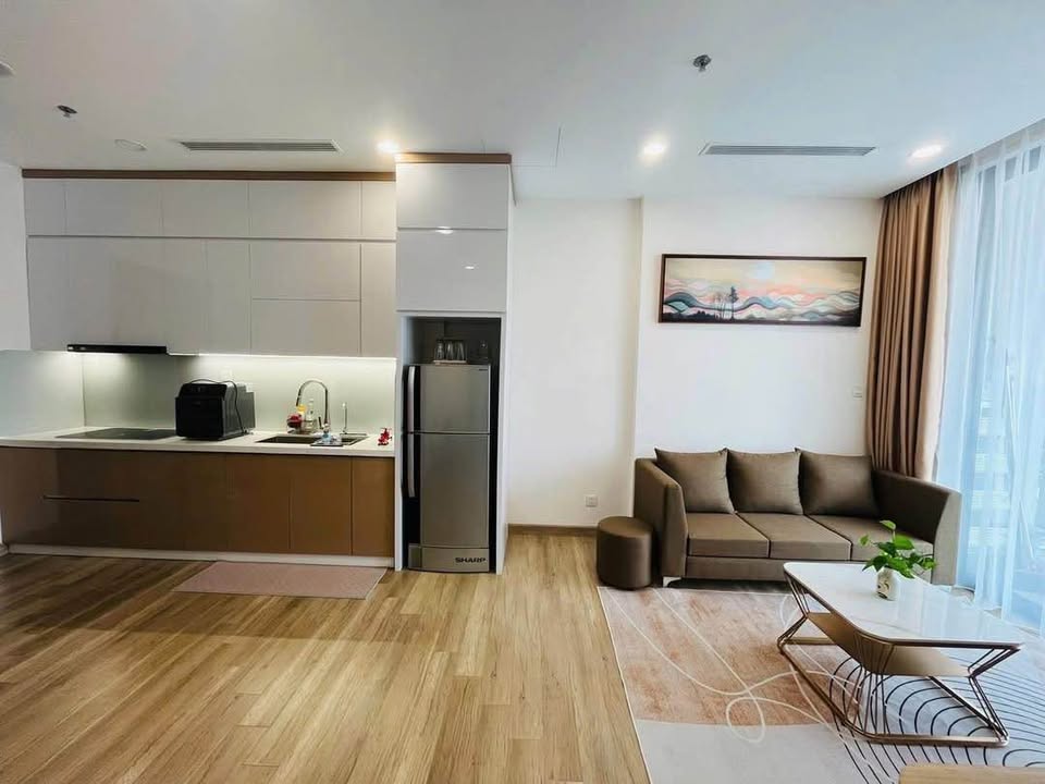 Cho thuê căn hộ 2PN Ecopark 7.5 triệu - Full nội thất, view nội khu mát mẻ