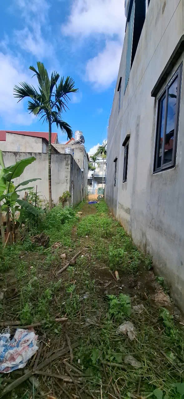 Bán Đất 90m² Phường Quyết Thắng, Sơn La - Sổ Hồng Thổ Cư, Giá 425 Triệu