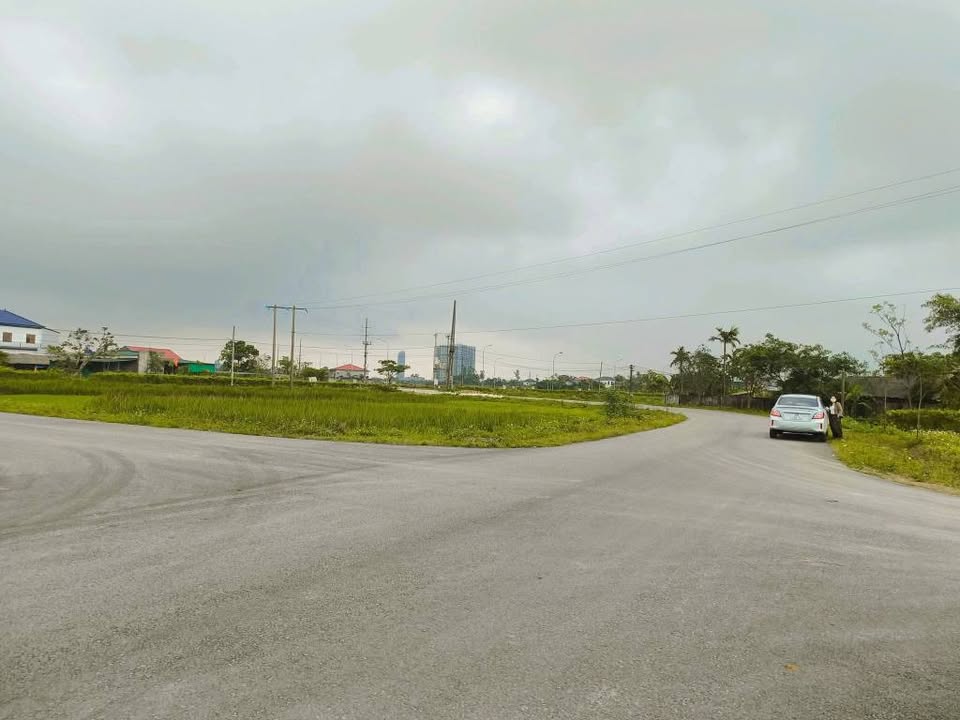 Lô Đất 2 Mặt Tiền Thạch Đài, Hà Tĩnh 237m² - Sổ Đỏ Chính Chủ!