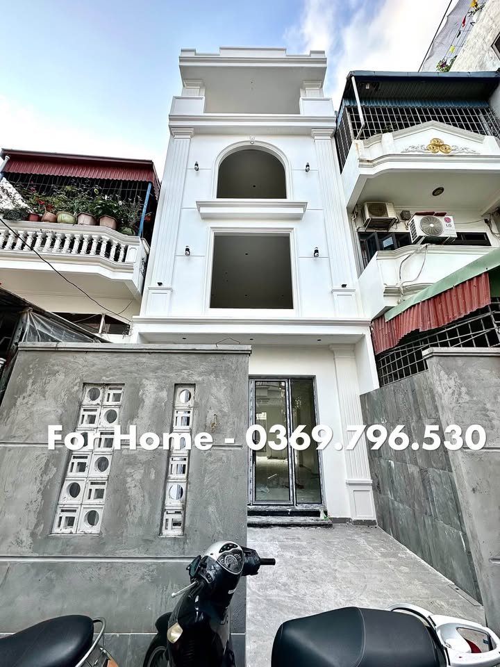 Nhà 4 Tầng Mới Xây Trần Nguyên Hãn, Hải Phòng - 100m², Hơn 6 Tỷ