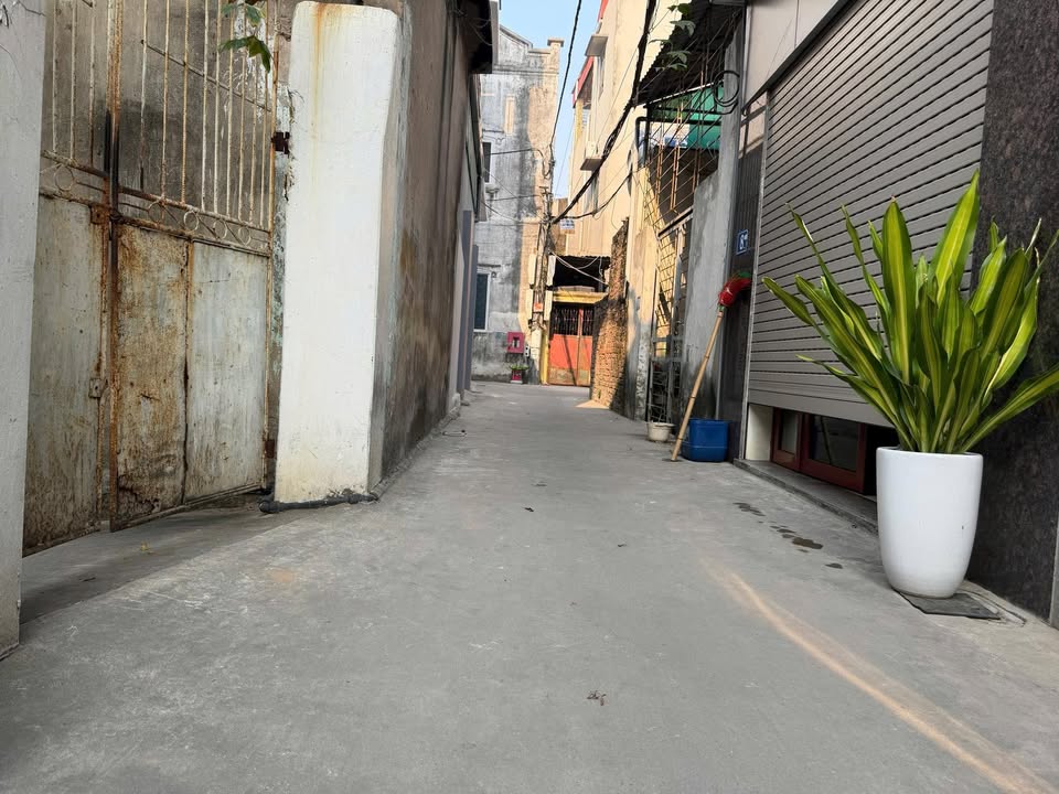 Đất nền Gia Lâm 55m² - Đường to ô tô, sổ đỏ chính chủ!