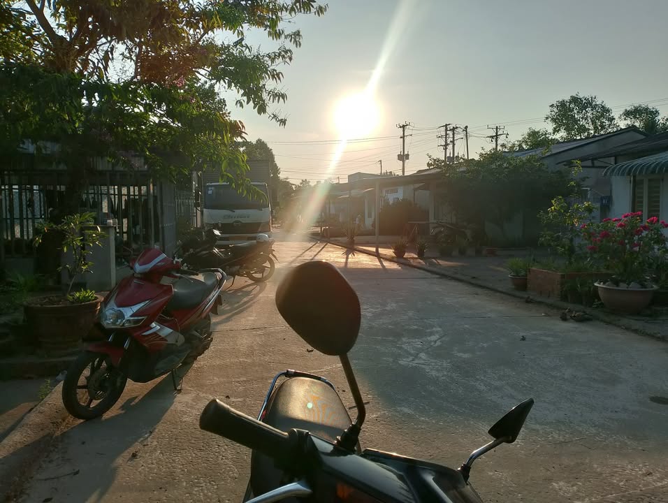 Đất nền KDC Trường Hoà Cần Thơ 100m² giá chỉ 5xx triệu - Sổ đỏ chính chủ