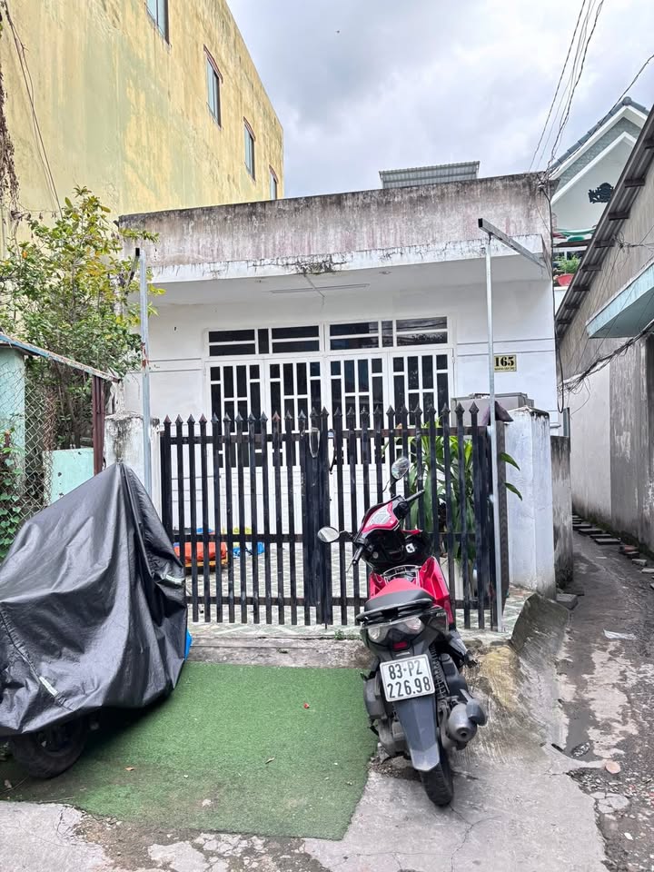 Nhà Phố Hoàng Văn Thụ Cần Thơ 95.5m² - Mặt tiền kinh doanh đắc địa!