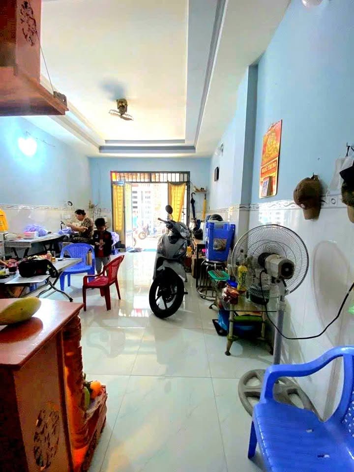 Nhà Phan Huy Ích Tân Bình 4x12m 3T - Chuẩn không cần chỉnh