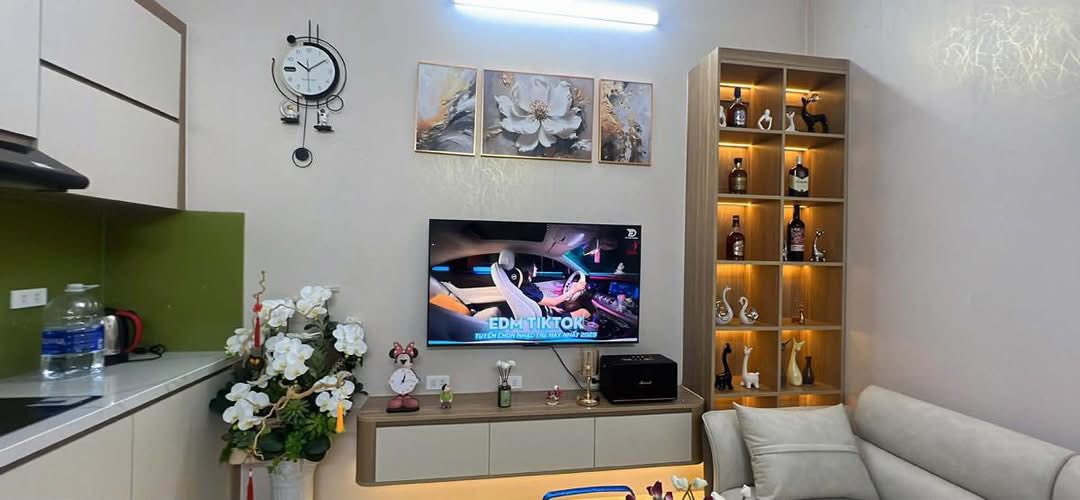 Nhà Phố Bạch Đằng, Hoàn Kiếm - 25m², 2 Tầng Full Nội Thất, Sẵn Sàng Về Ở