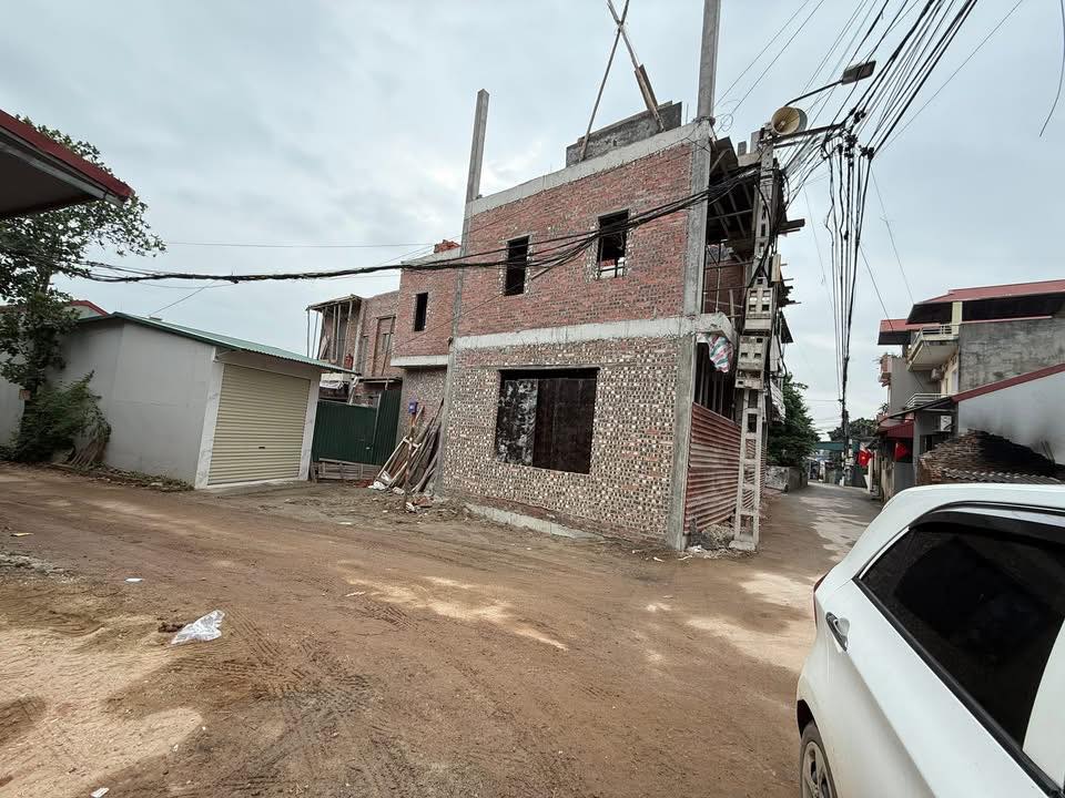 Bán nhà 2 tầng Phường Thọ Xương 98m² giá 2 tỷ - Sẵn sàng ở ngay!