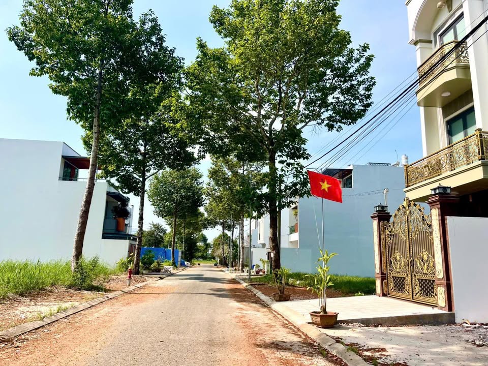 Bán Nền 109m² KDC Ngân Thuận, Cần Thơ - Giá 2.1 Tỷ, Hướng Tây Bắc