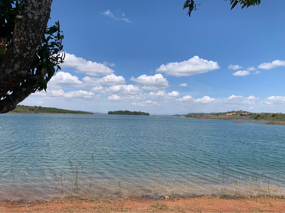 Đất Nền Nghỉ Dưỡng View Hồ Đại Ninh, Đức Trọng, Lâm Đồng - 10.400m² Giá 2.8 Tỷ