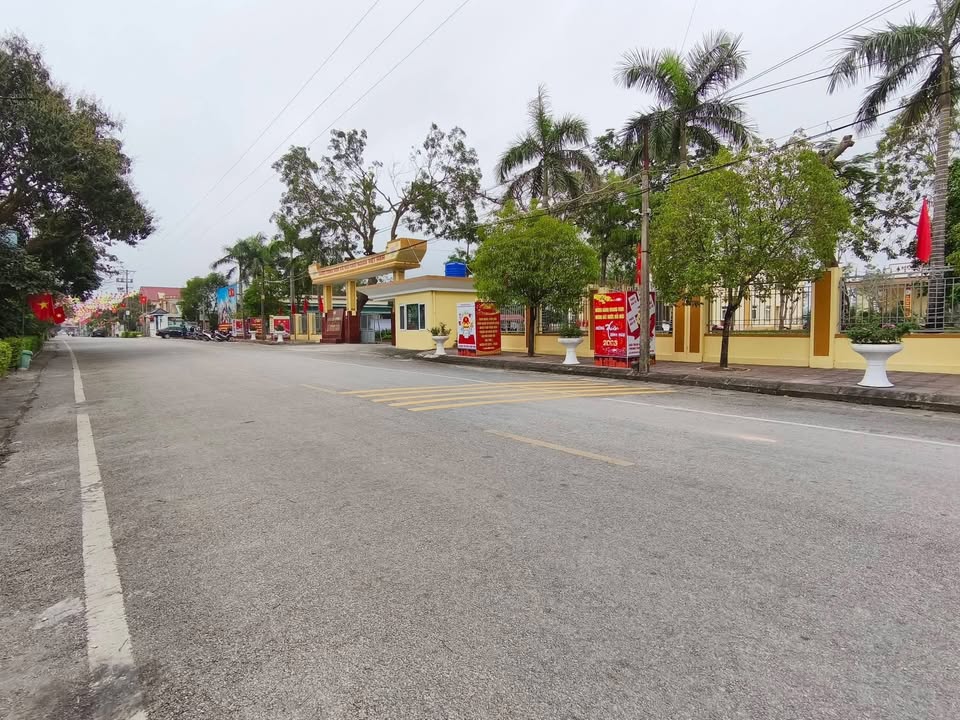 Đất nền Hoằng Hóa 111m² - Bám trục chính, gần UB xã Hoằng Lưu cũ