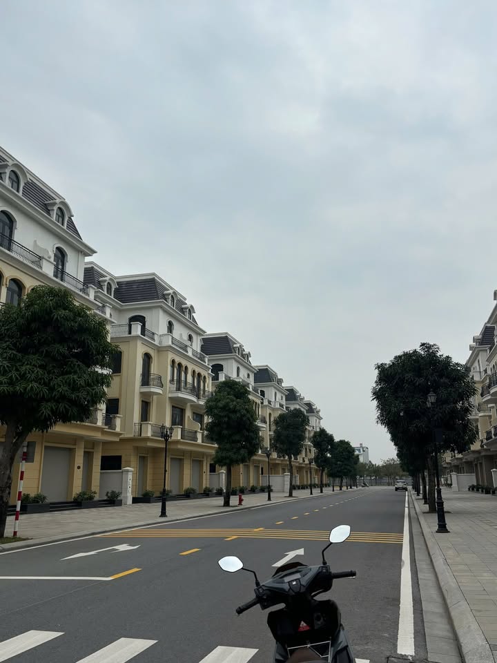 Townhouse Vinhomes Ocean Park 2 48m² giá 7.2 tỷ - Sẵn sổ hồng!
