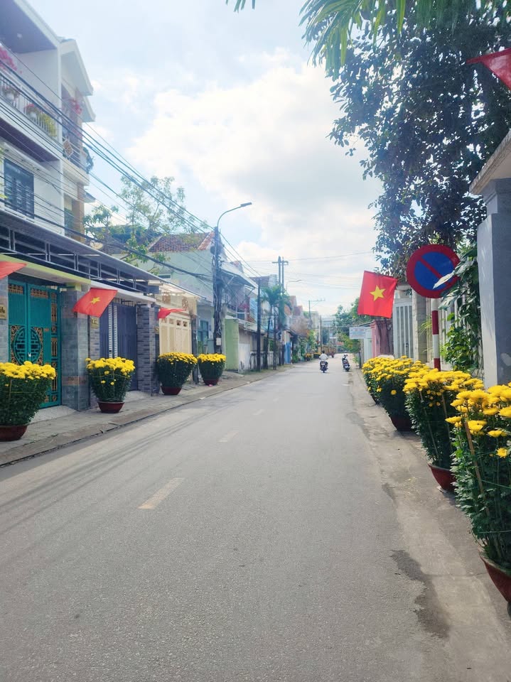 Đất nền TP Quảng Ngãi 169m² giá 3.2 tỷ - Vị trí đắc địa trung tâm!