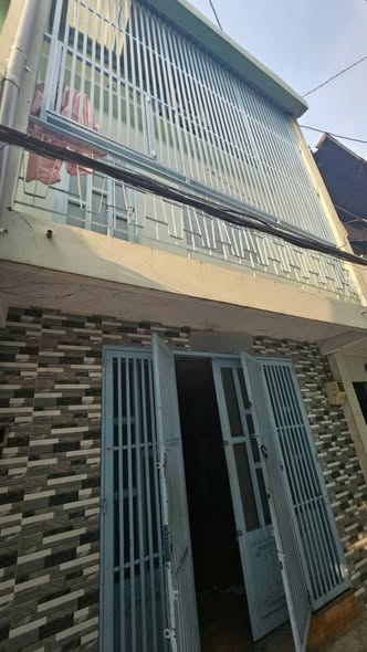 Cho thuê nhà 2 mặt hẻm, P. Thế Hiển, Q8 - 48m², 9 triệu/tháng