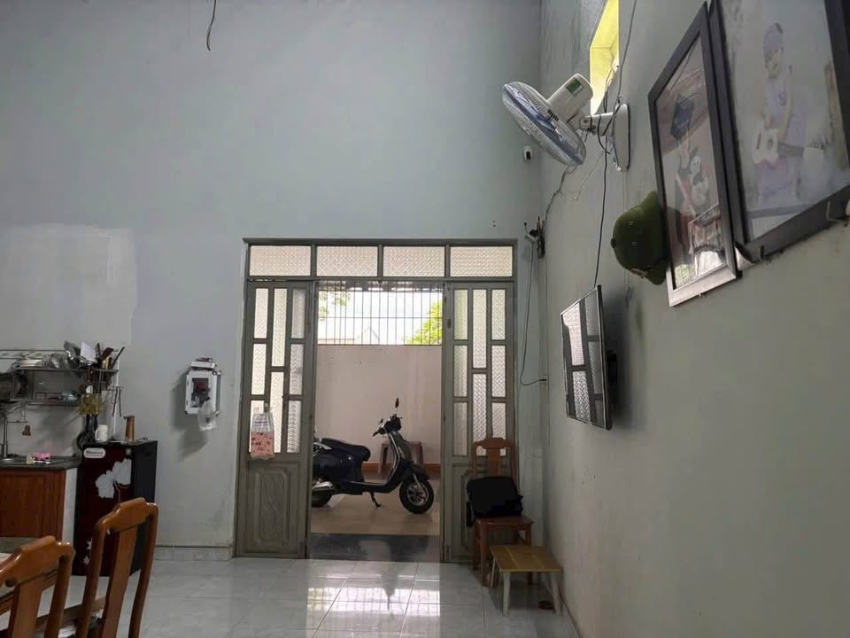 Nhà Cấp 4 Đắk Cấm Kon Tum - 216m² Thổ Cư, Hẻm Ô Tô Giá Chỉ 9xx Triệu