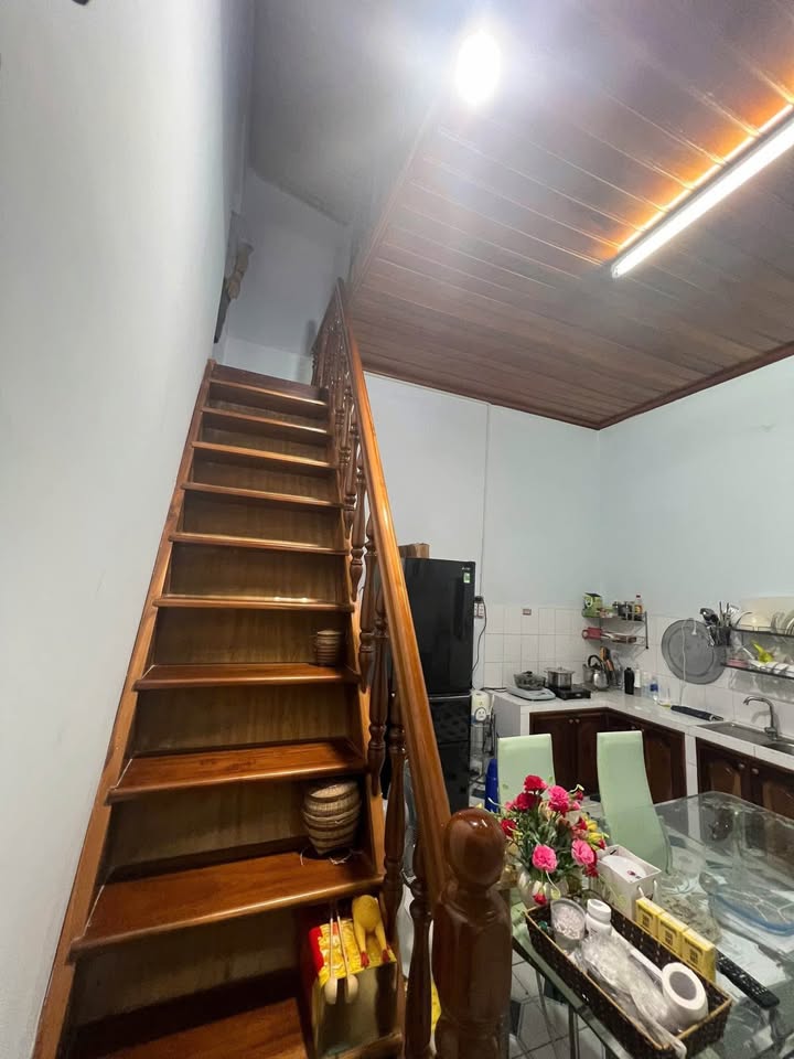 Nhà Mặt Tiền Kon Tum 125m² - Cơ Hội Kinh Doanh Đắc Địa!