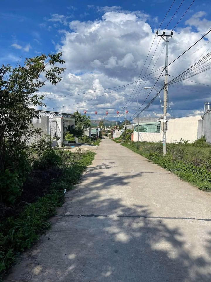 Đất Kon Tum Duy Tân 185m² 500-599 triệu - Tiềm năng tăng giá