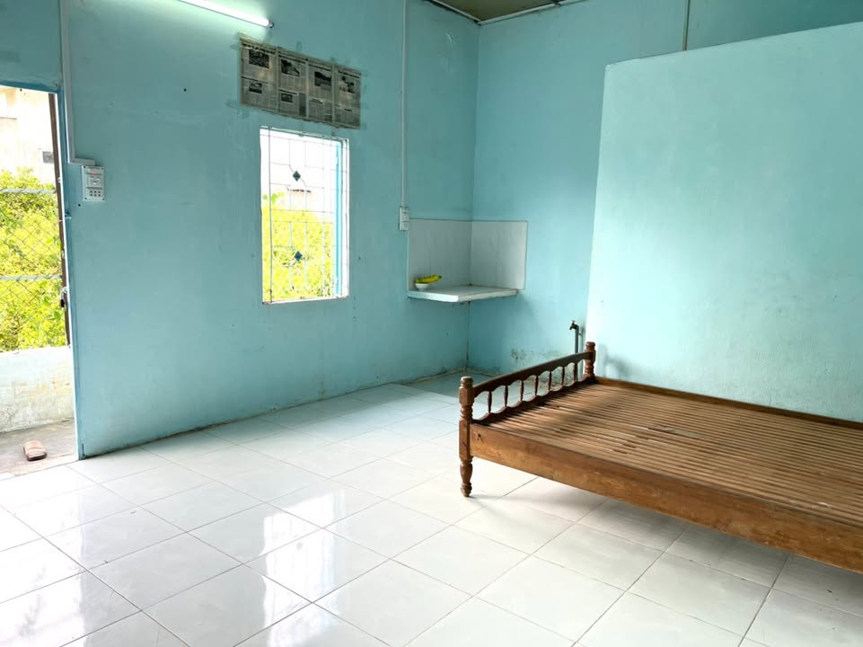 Bán nhà trọ Đào Duy Từ Kon Tum 200m² 1.2 tỷ - Dòng tiền ổn định!