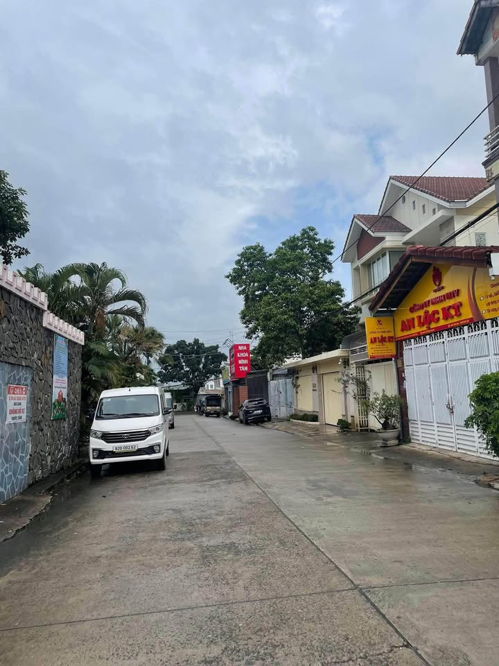 Bán đất Trần Nhân Tông Kon Tum 119m² 2.1 tỷ - Sổ đỏ chính chủ