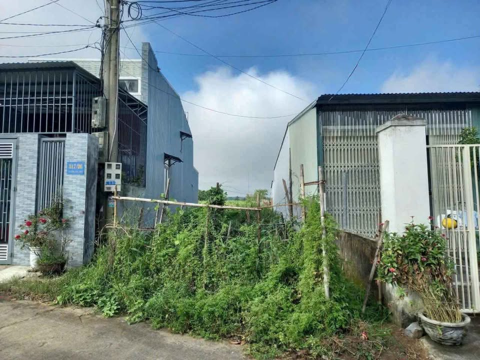 Đất Nền Kon Tum 198m² - Mặt Tiền Hẻm 317 Nguyễn Văn Linh, P. Đăkbla