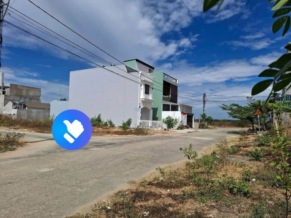Đất nền Kon Tum 153m² giá 1.3 tỷ - Sổ đỏ chính chủ, lô góc 2 mặt tiền