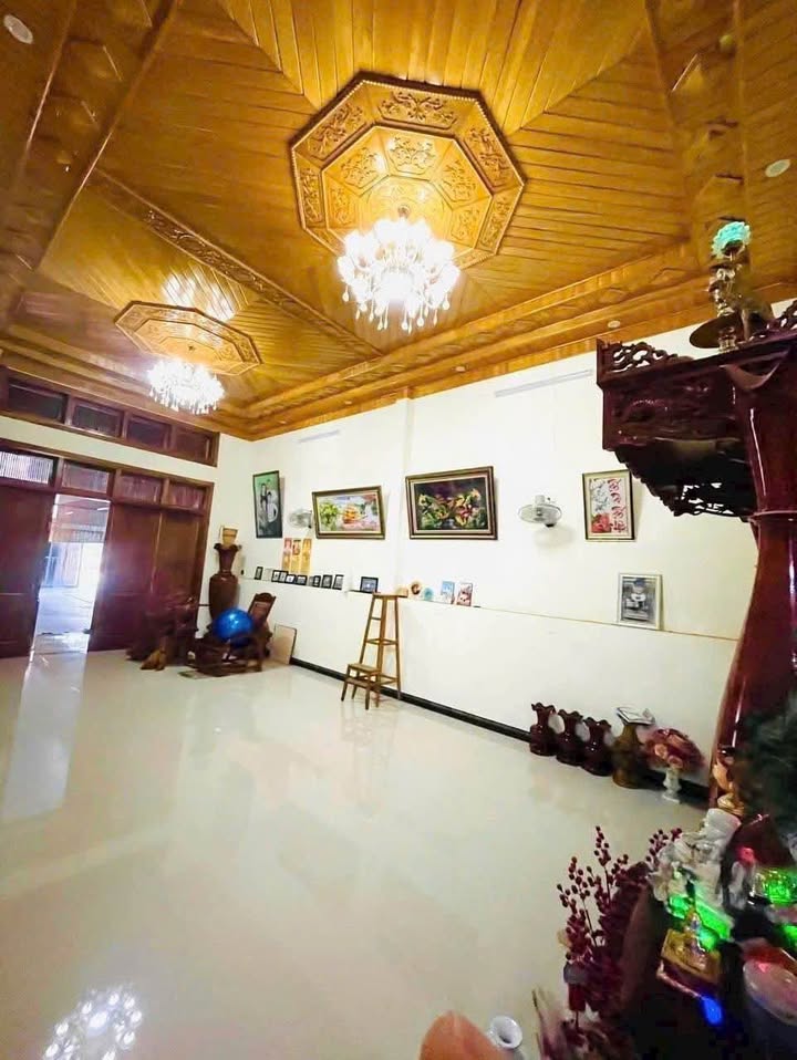 Bán nhà mặt tiền Huỳnh Đăng Thơ Kon Tum 382m² 3.6 tỷ - Vị trí đắc địa