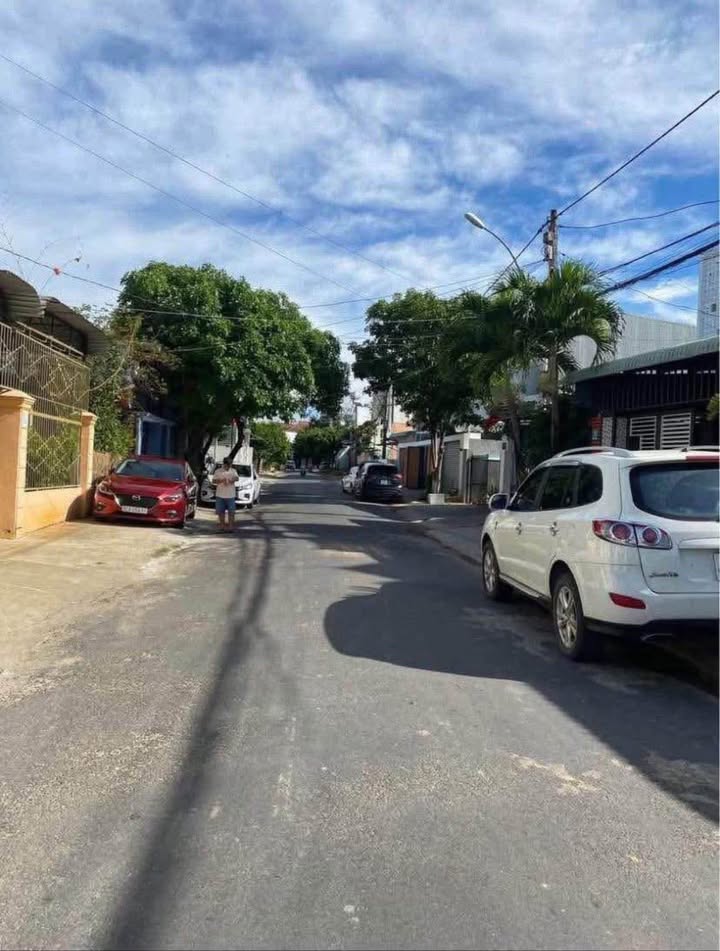 Đất Vàng Trung Tâm Kon Tum - 80m² Hướng Tây, Sổ Đỏ - Giá 1.2 Tỷ