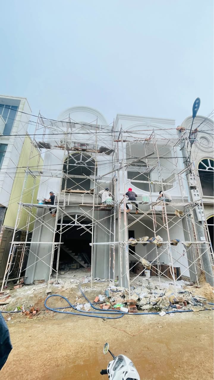 Nhà hiện đại 93m² Trường Chinh, Sa Thầy - Chỉ 2.6 tỷ, Ô tô vào tận nhà!