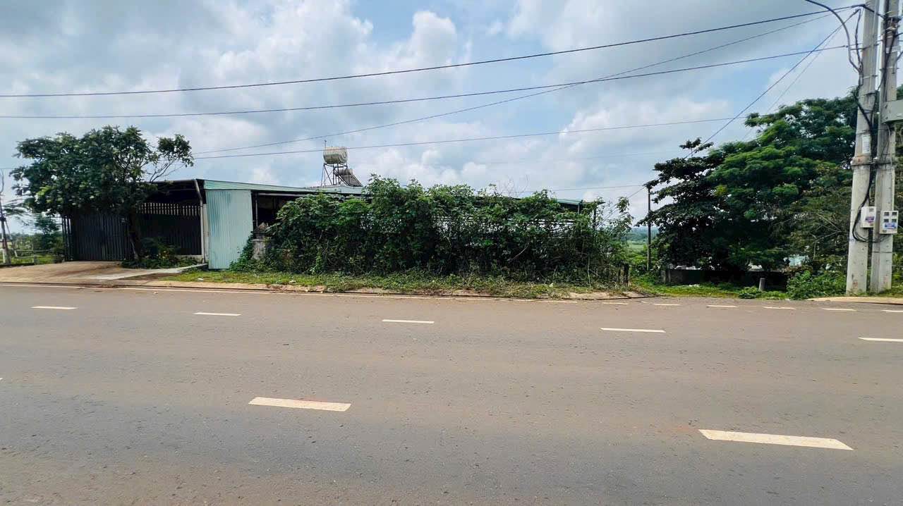 Kho 960m² Nguyễn Chí Thanh, Gia Lai - Mặt tiền kinh doanh tốt!