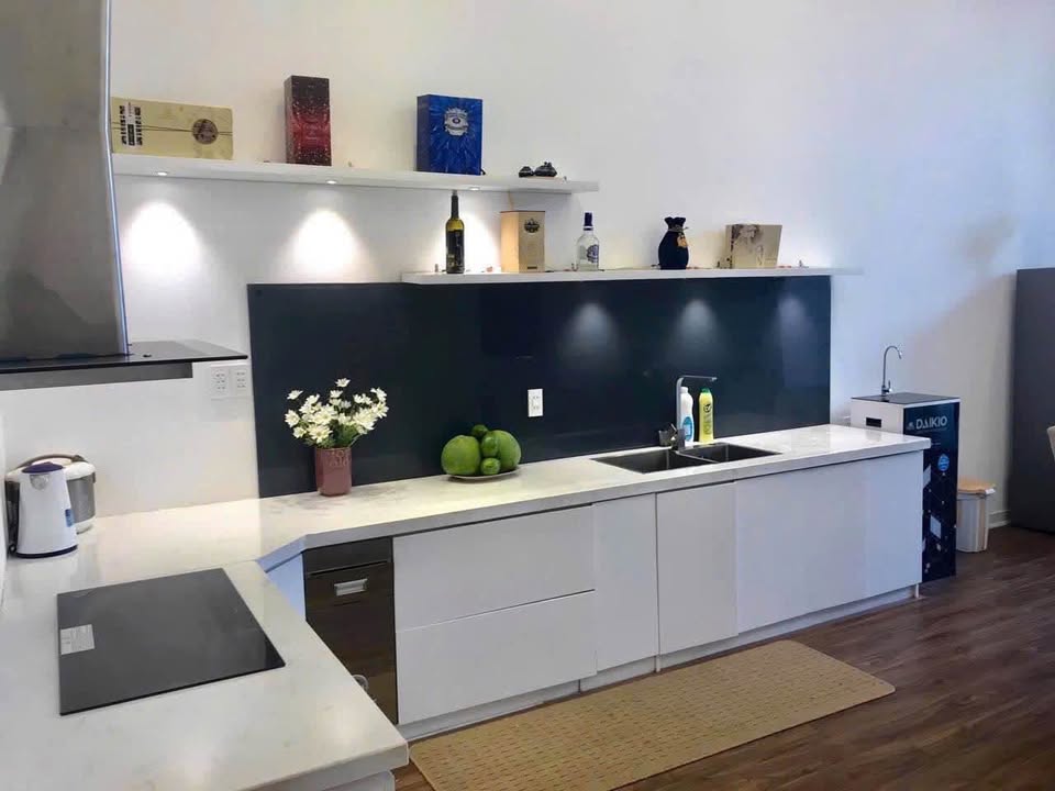 Nhà Mặt Tiền Kon Tum Đường 17/3 - Vị trí Đắc Địa, Kinh Doanh Đỉnh!