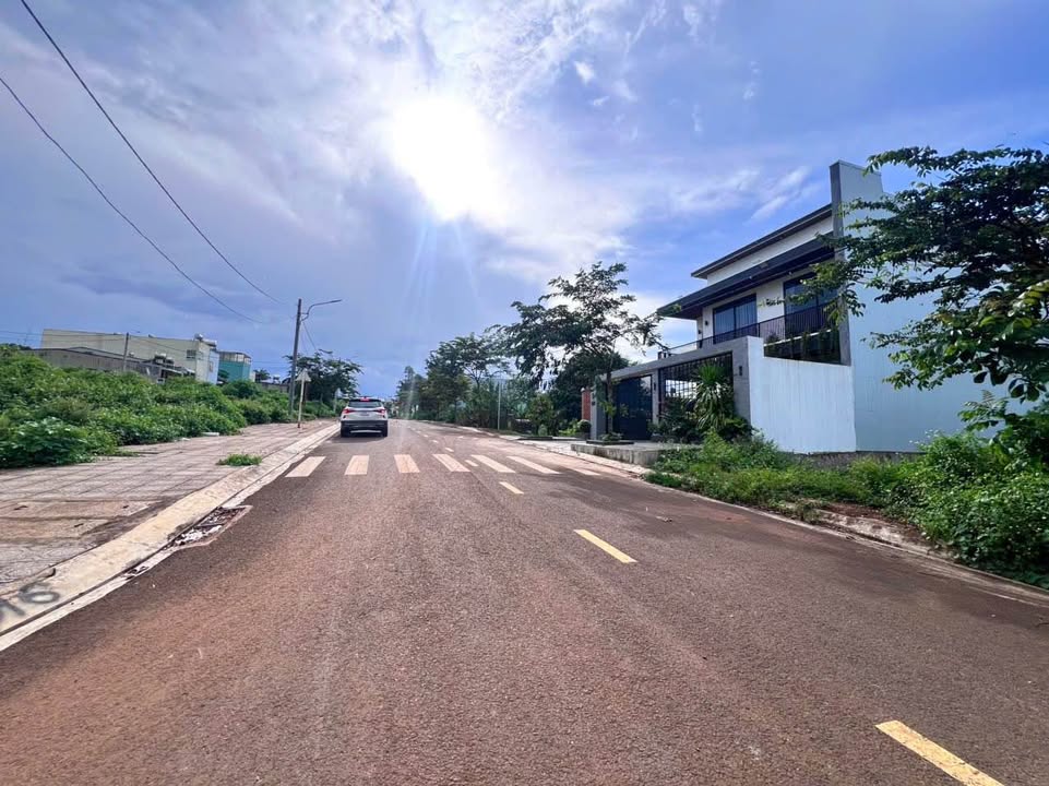 Bán Đất Mặt Tiền Cô Bắc, Pleiku 155m² - Vị Trí Vàng, Giá 1.7 Tỷ