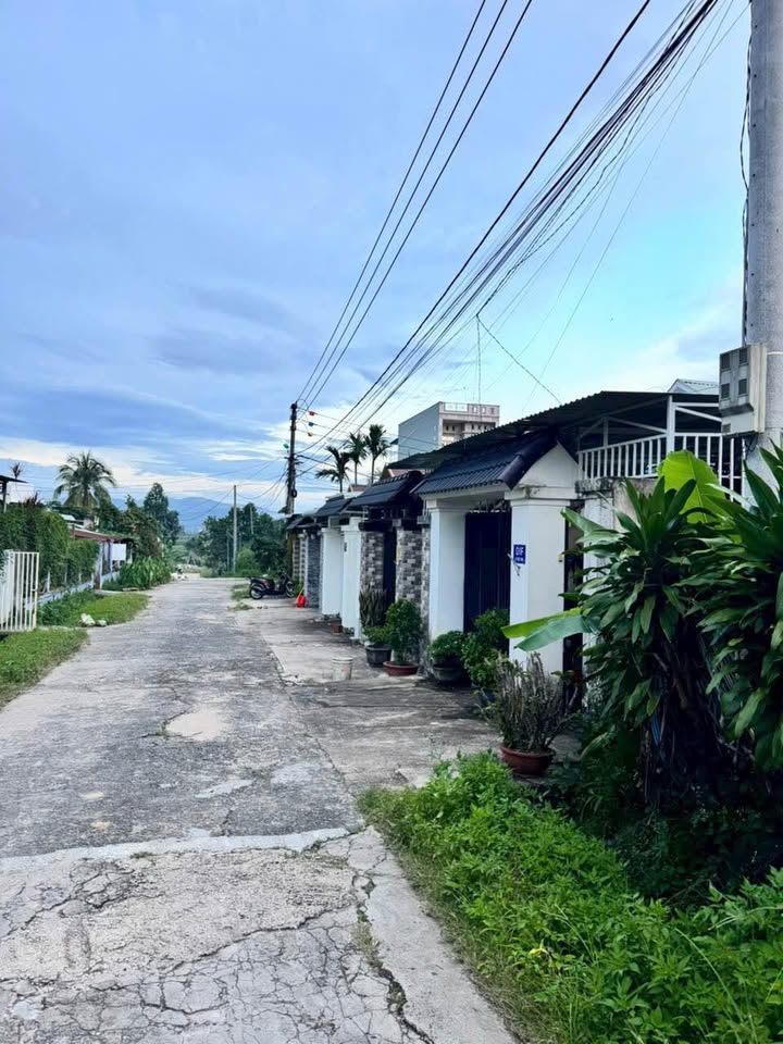 Bán Đất Thổ Cư 150m² Đường Lê Hữu Trác, Kon Tum - Giá Tốt