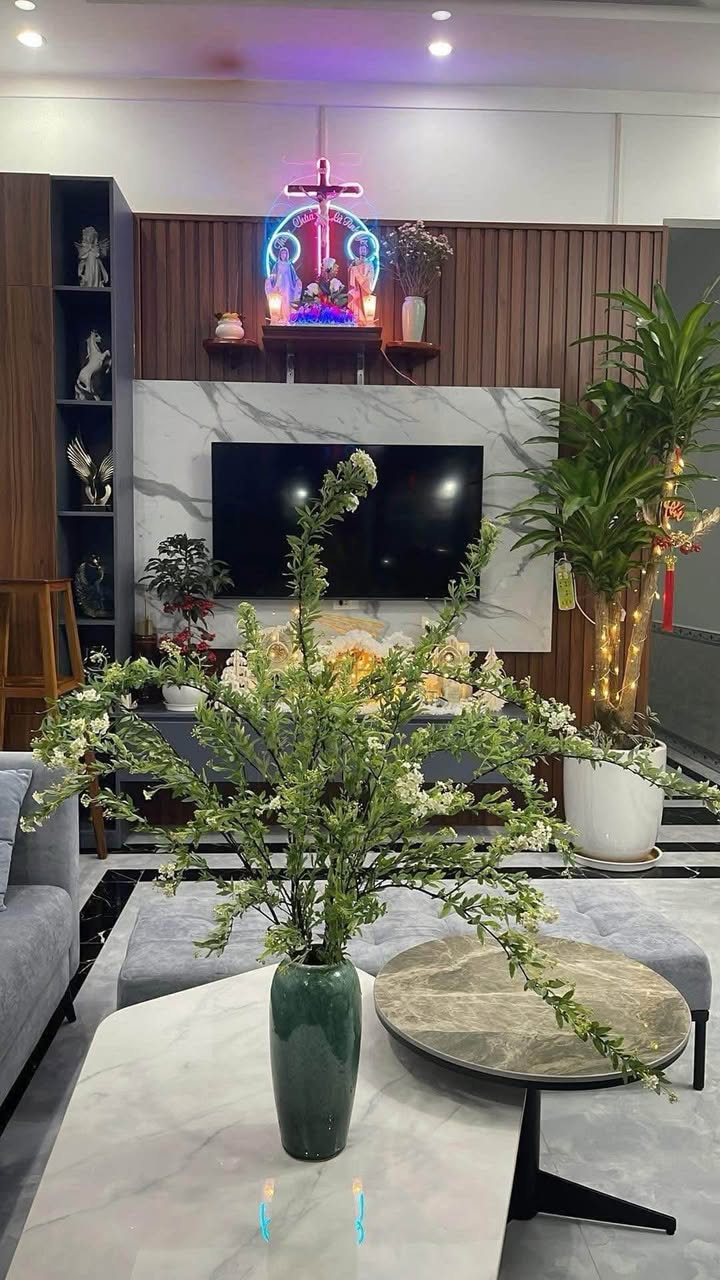 Nhà Mặt Tiền Trần Cao Vân Kon Tum 210m² - Kinh Doanh/An Cư Đắc Địa