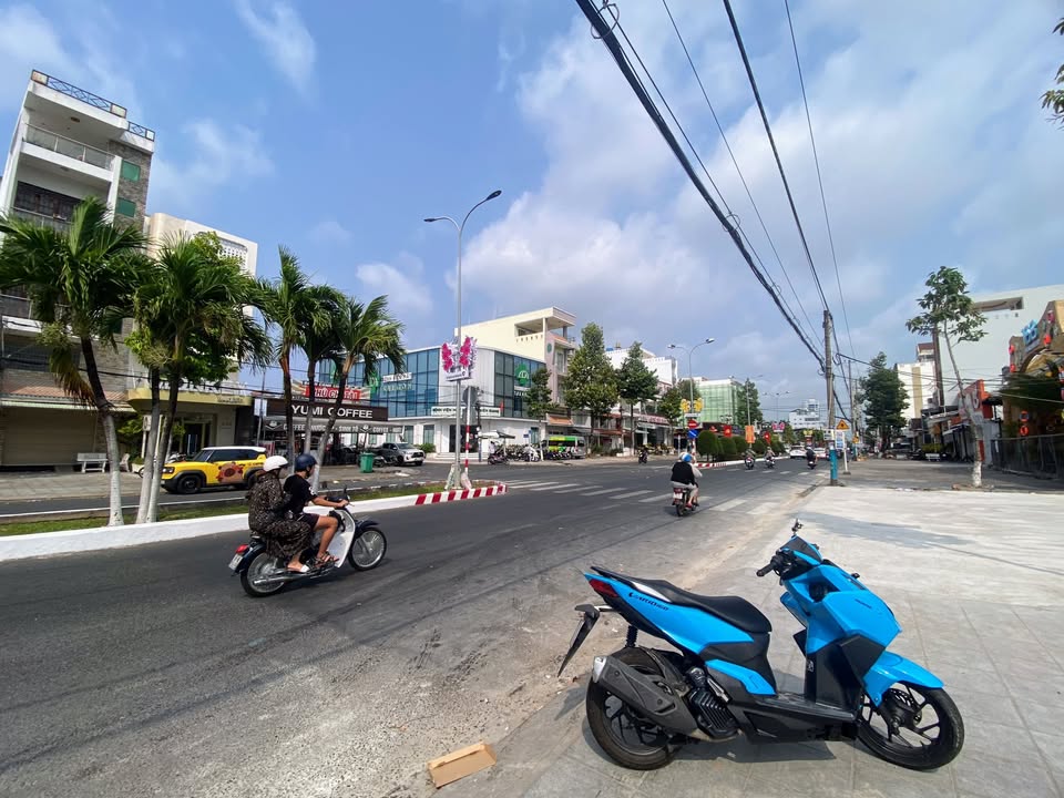 Mặt bằng kinh doanh mặt tiền 3/2, Rạch Giá - 22 Triệu/Tháng