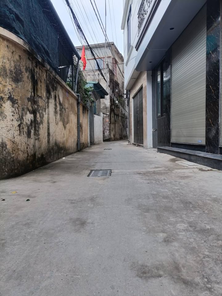 Nhà Trần Lãm 40m² - Ngõ Ô Tô, Hướng Tây Bắc, Giá 2 Tỷ