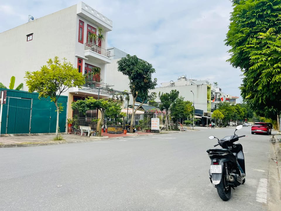 Đất TĐC Kỳ Bá - Mặt Tiền Kinh Doanh 84m² - Gần Phố Đi Bộ