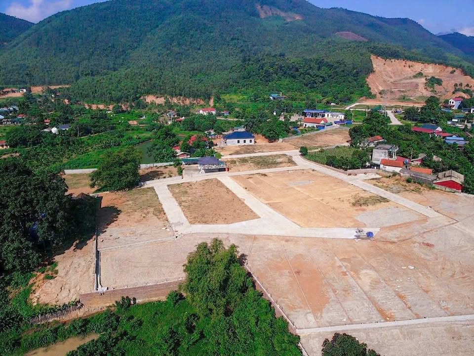 Đất nền Phú Thọ 100m² - Sổ đỏ chính chủ, sẵn sàng xây nhà