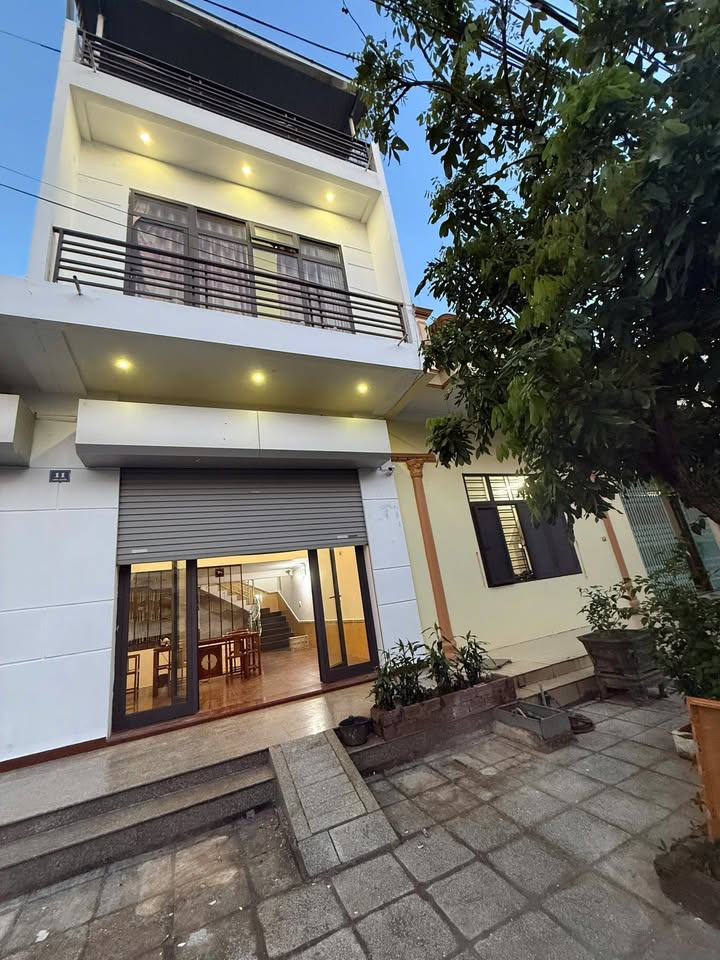 Nhà 5PN Đường Long Xuyên, Móng Cái - Nội thất Đủ Sẵn Sàng