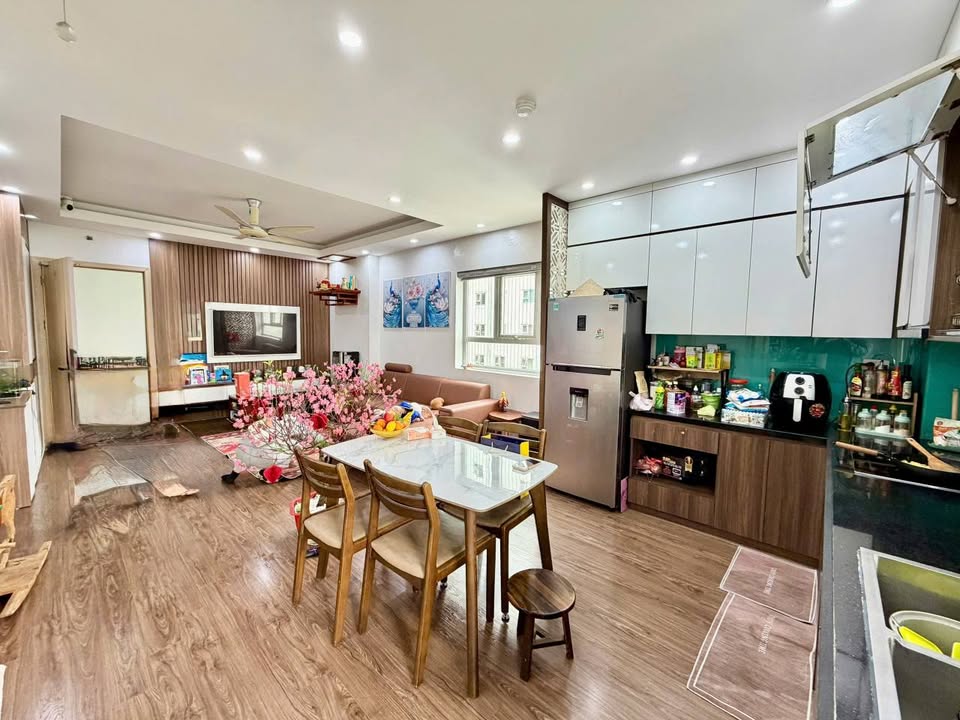 Bán Căn Góc 80m² 2PN View Hồ HH03 B2.1 Thanh Oai - Giá 4 Tỷ