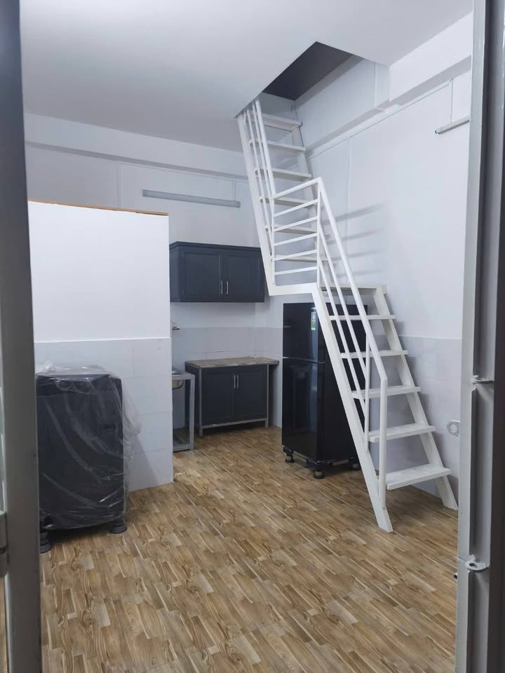 Nhà Nguyên Căn Hẻm 1206 Huỳnh Tấn Phát Q7 - 5.5 Triệu/tháng