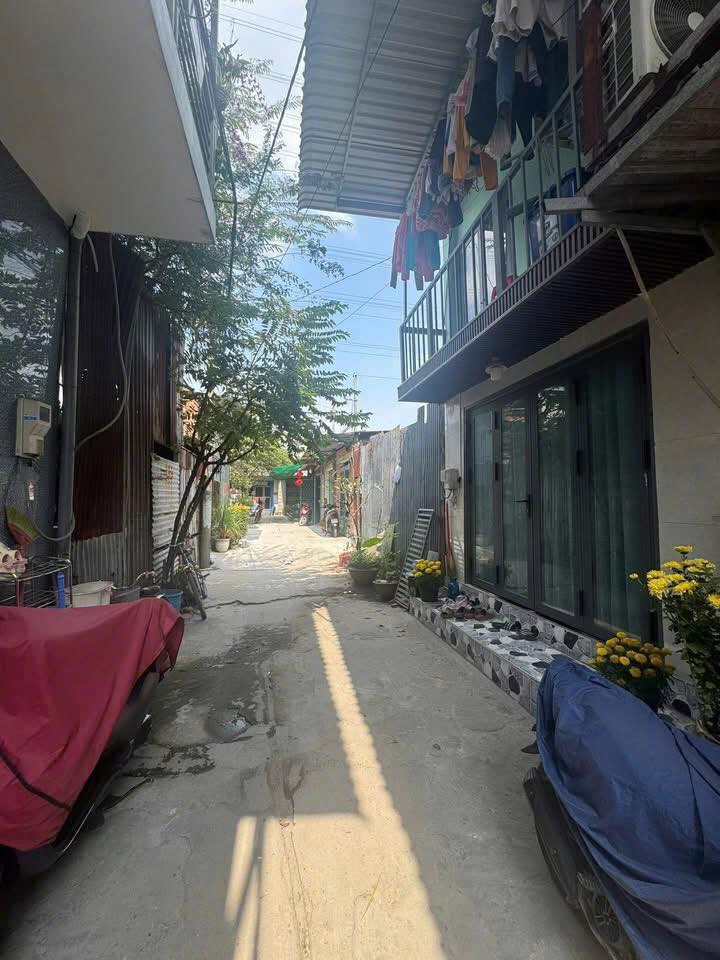 Bán Nhà 28m² Đường Dương Thị Mười, Q12 - 1.35 Tỷ, Sổ Đỏ, Tặng Sửa Mới