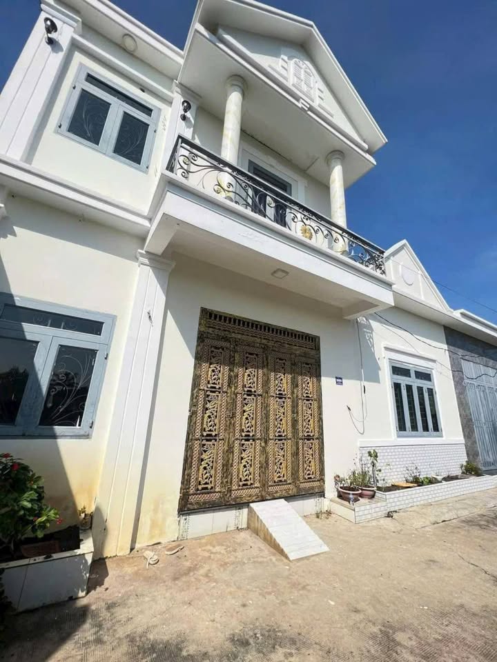 Cho thuê nhà 2PN gần Công viên Võ Văn Tần, Đức Hòa - 3.5 Triệu/Tháng